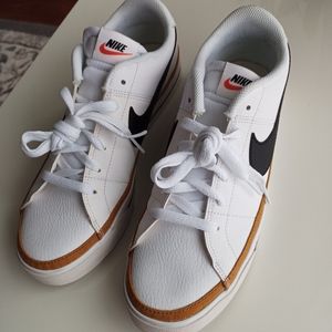 NIKE MENS COURT LEGACY LOW SNEAKER - WHITE